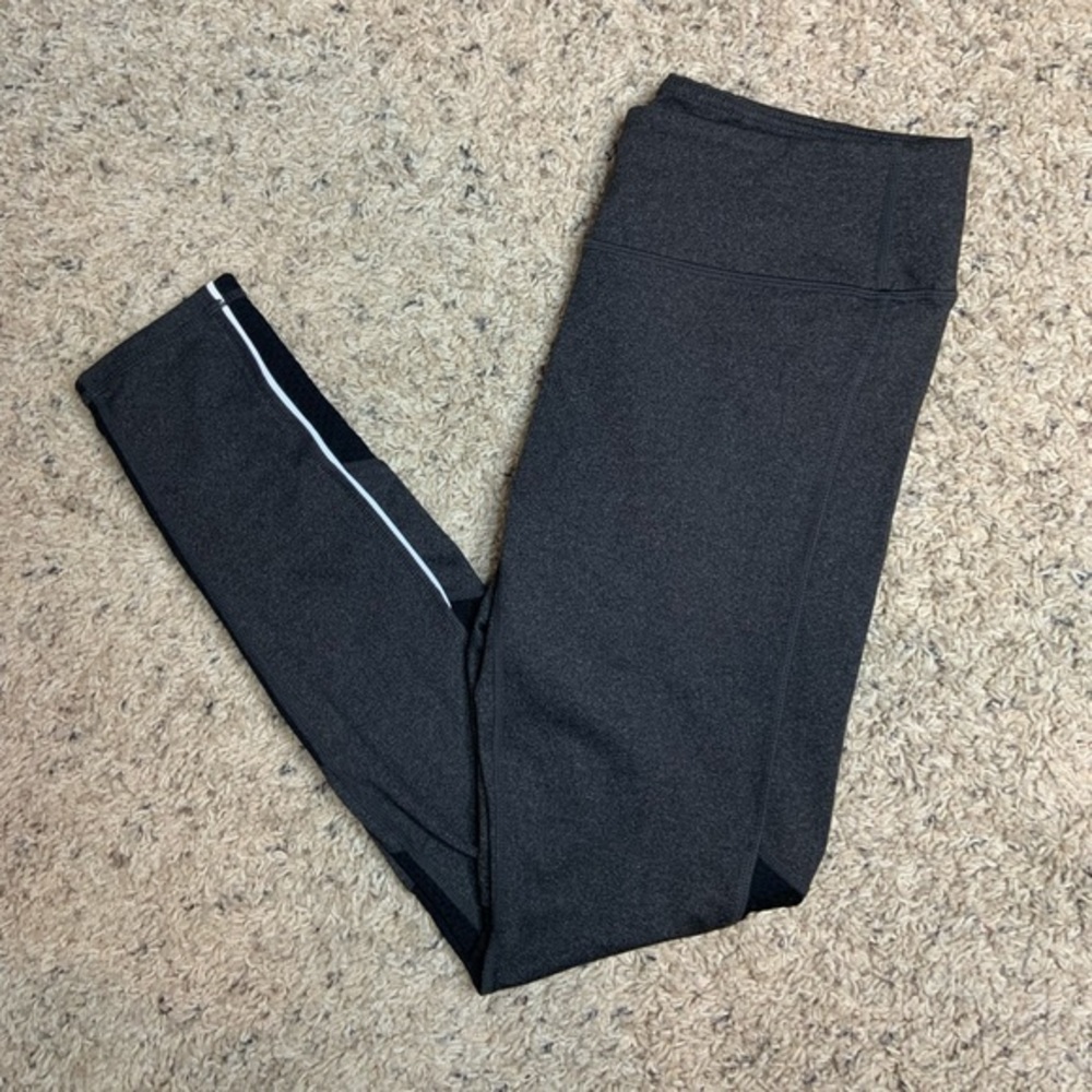 Fabletics grey leggings with black mesh panels size small